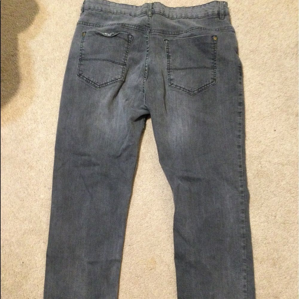 Gray Mens certified straight fit stretch jeans size 38 X 31